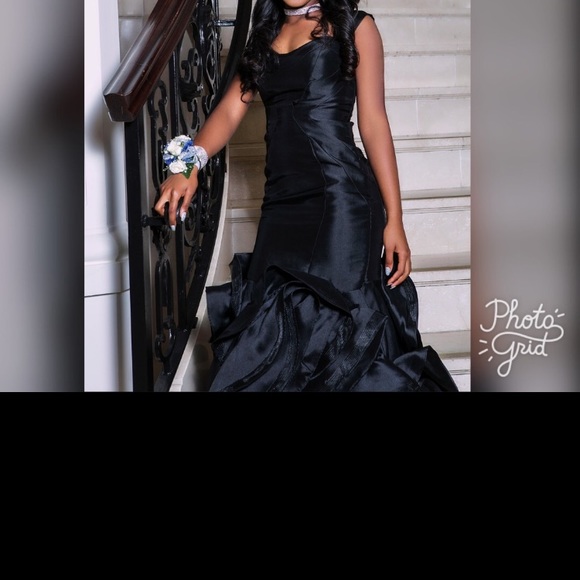 Prom Dress - Picture 2 of 2